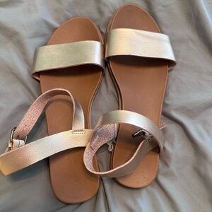 Universal Thread Metallic Sandals